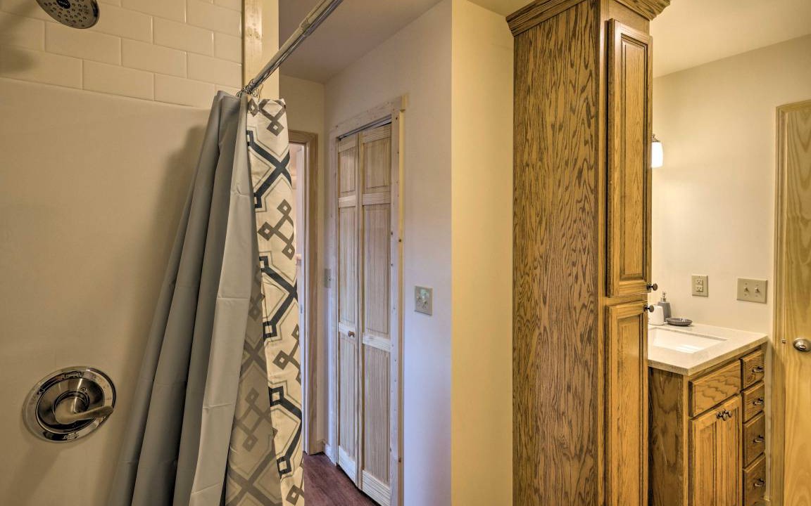 Photo of Bathroom in Cherokee
