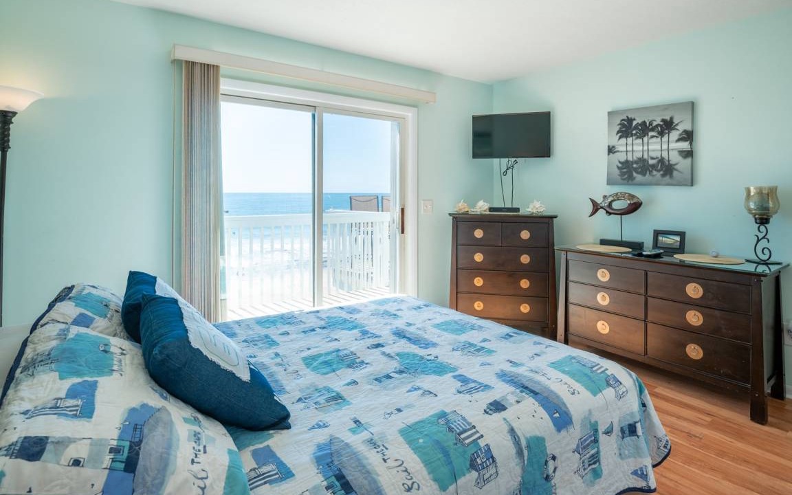Photo of Bedroom in Kure Beach