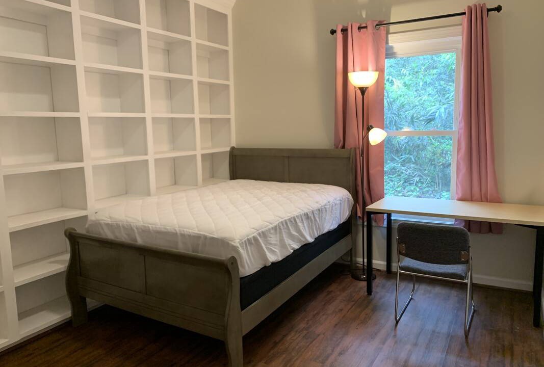 Photo of Bedroom in Chapel Hill