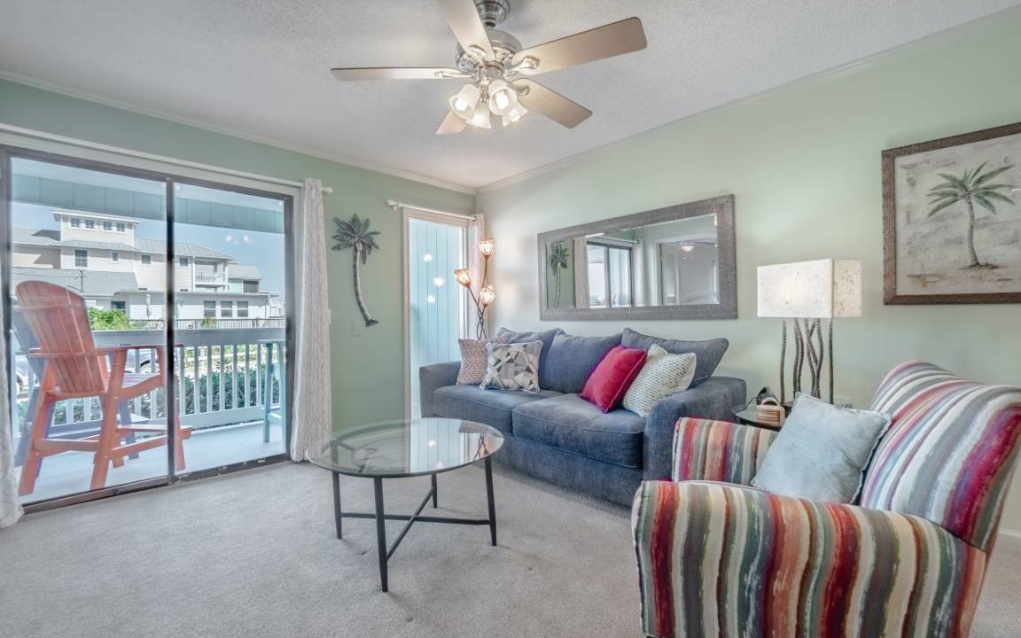 Photo of Livingroom in North Carolina Coast