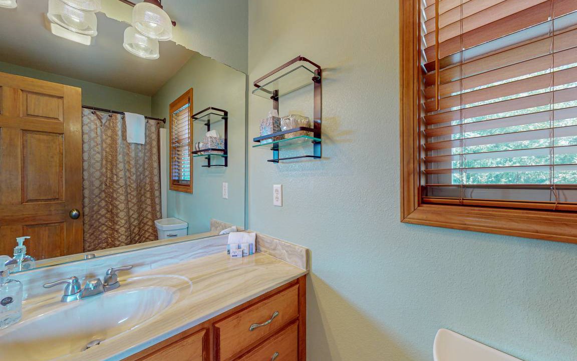 Photo of Bathroom in Murphy