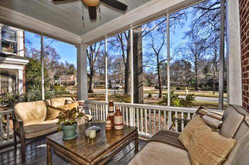 Photo of Patio Balcony in Cherry
