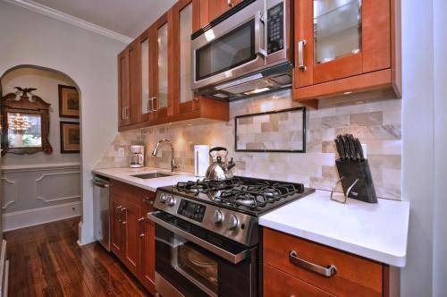 Photo of Kitchen in Cherry