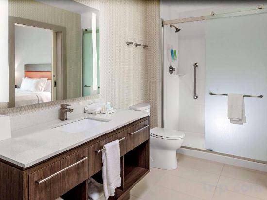 Photo of Bathroom in South Salisbury