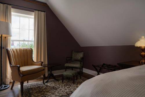 Photo of Bedroom in Burnsville