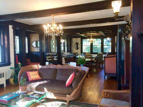 Photo of Livingroom in Asheville