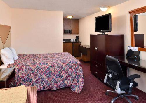 Photo of Bedroom in Kinston