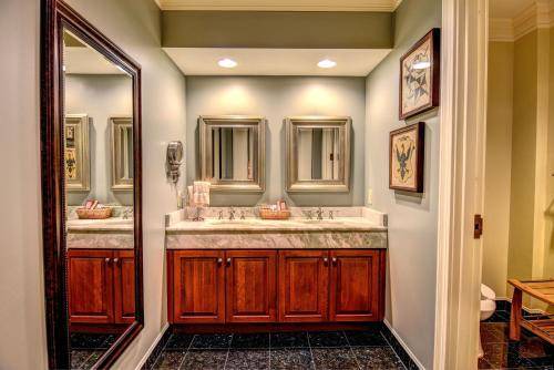 Photo of Bathroom in Wallace