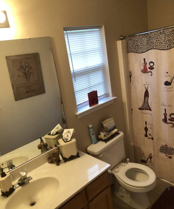 Photo of Bathroom in Harwood Lane