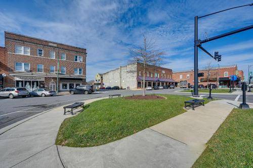 Photo of Others in Mocksville