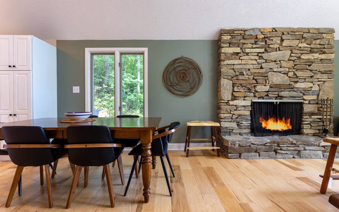 Photo of Livingroom in Royal Pines