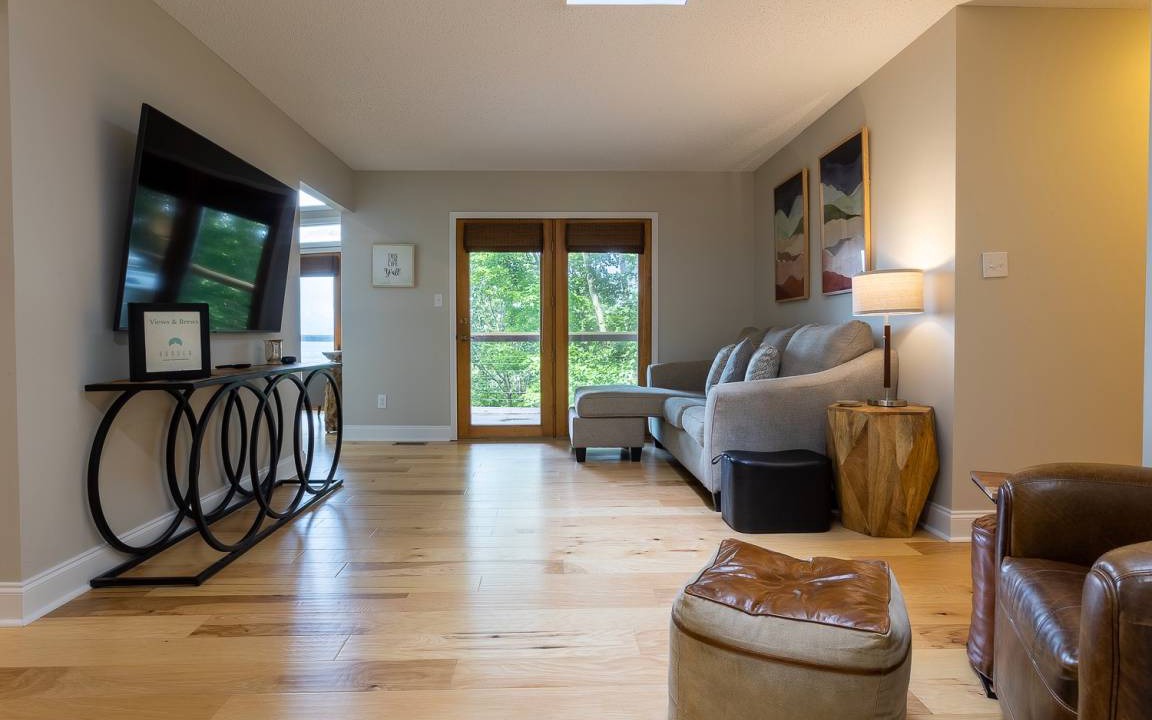 Photo of Livingroom in Royal Pines