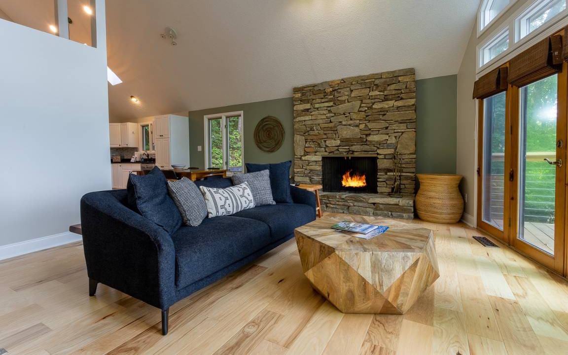 Photo of Livingroom in Royal Pines
