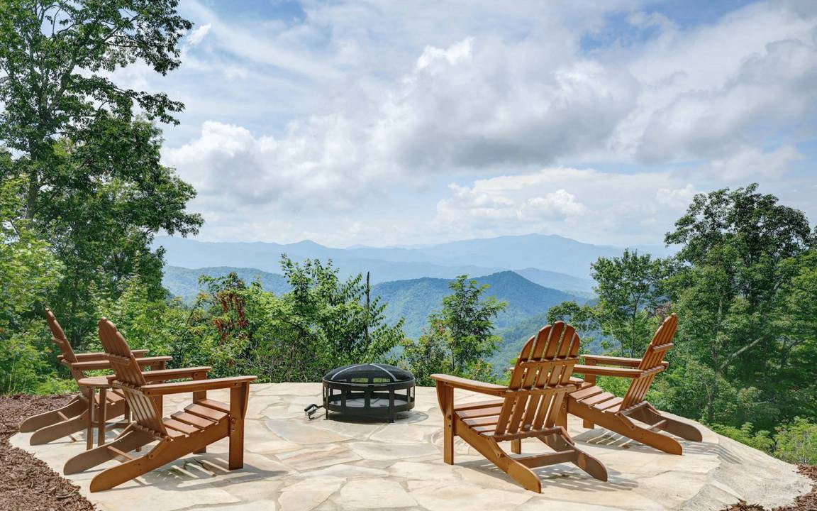 Photo of Patio Balcony in Bryson City