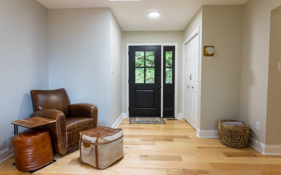 Photo of Livingroom in Royal Pines