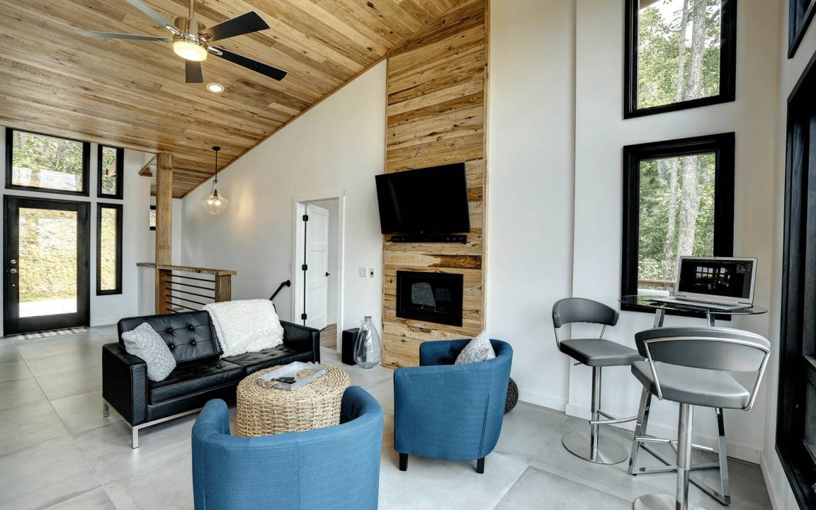 Photo of Livingroom in Bryson City