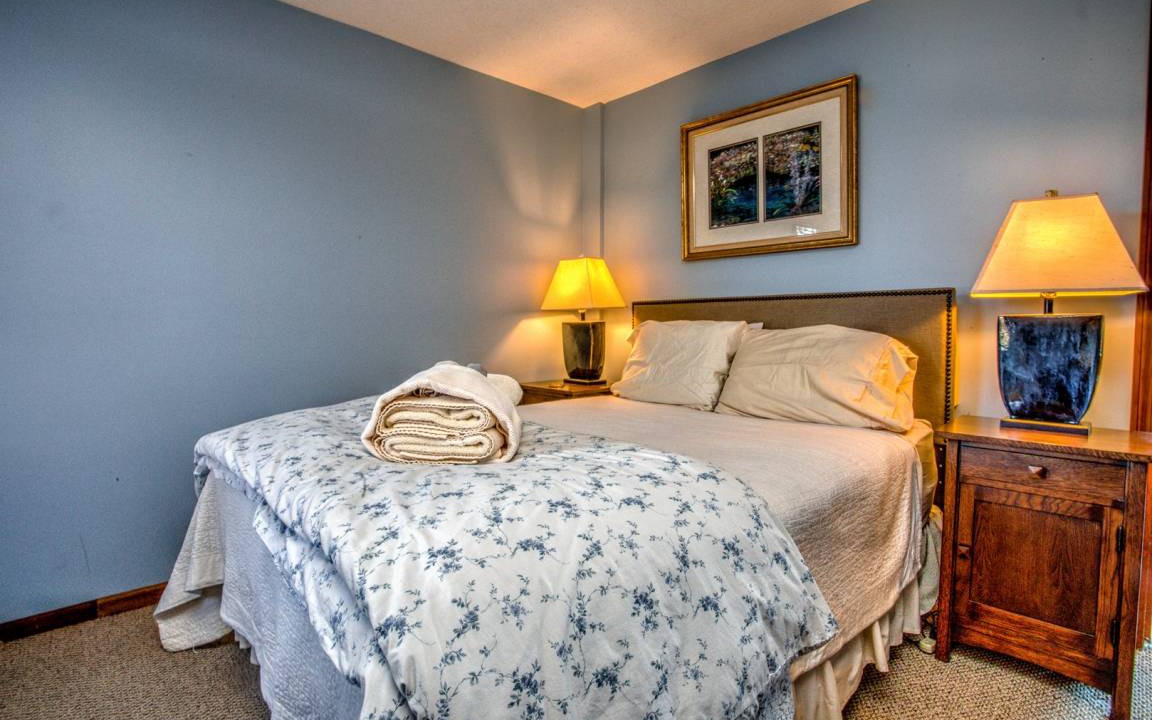 Photo of Bedroom in Fairview