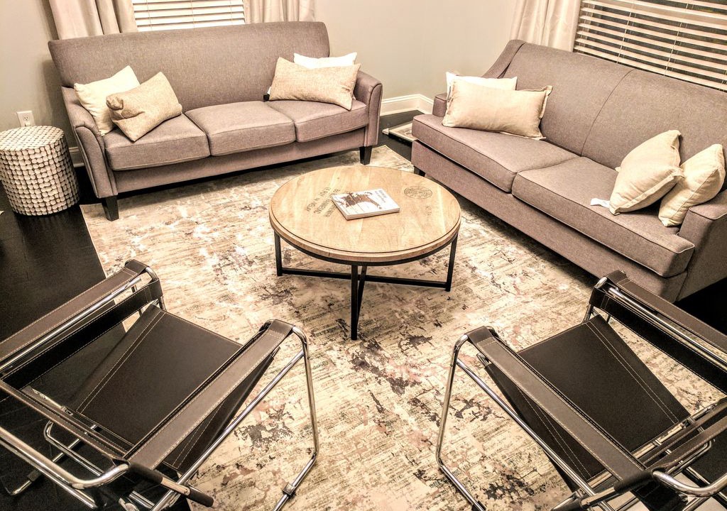 Photo of Livingroom in Third Ward