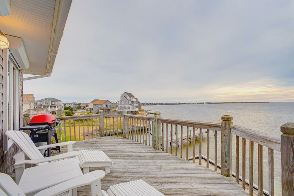 Photo of Patio Balcony in Brigands' Bay