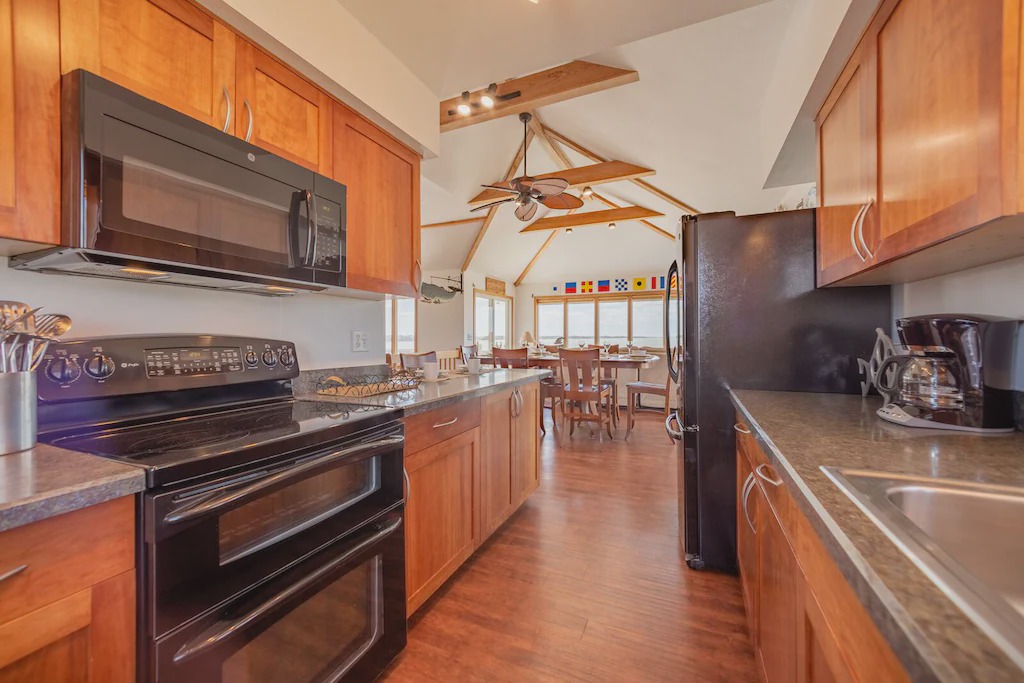 Photo of Kitchen in Brigands' Bay