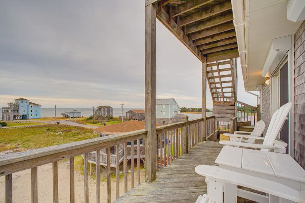Photo of Patio Balcony in Brigands' Bay