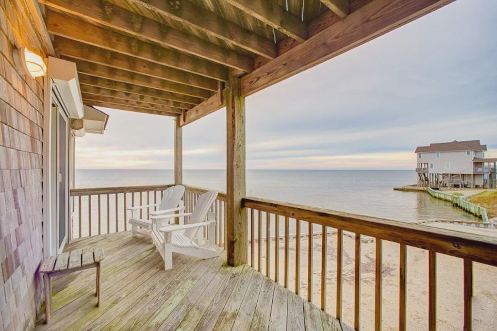 Photo of Patio Balcony in Brigands' Bay
