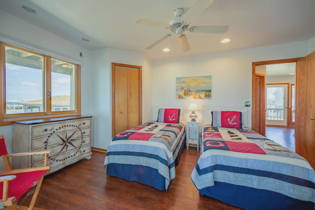 Photo of Bedroom in Brigands' Bay