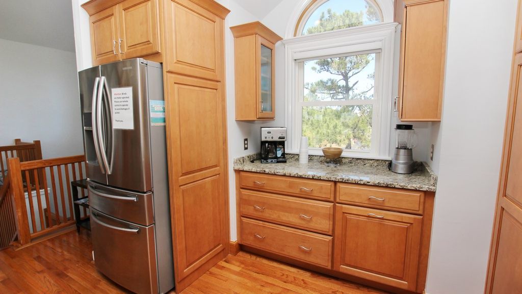 Photo of Kitchen in Monteray Shores