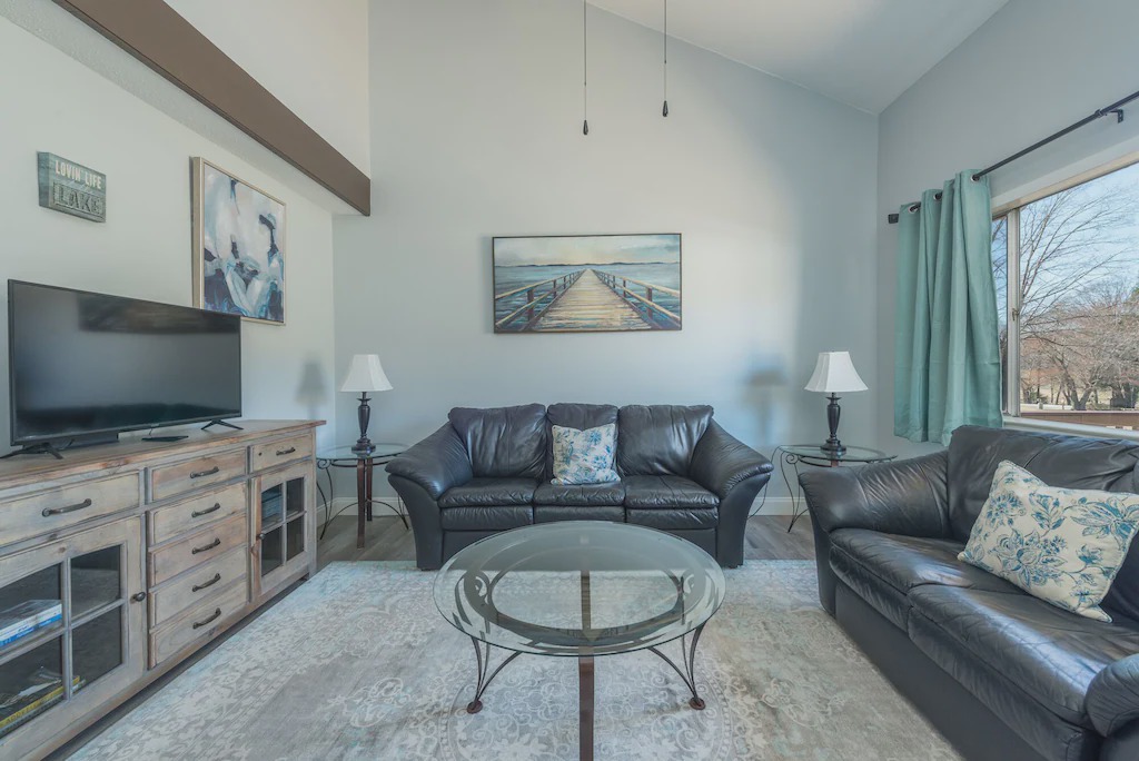 Photo of Livingroom in Lake Lure