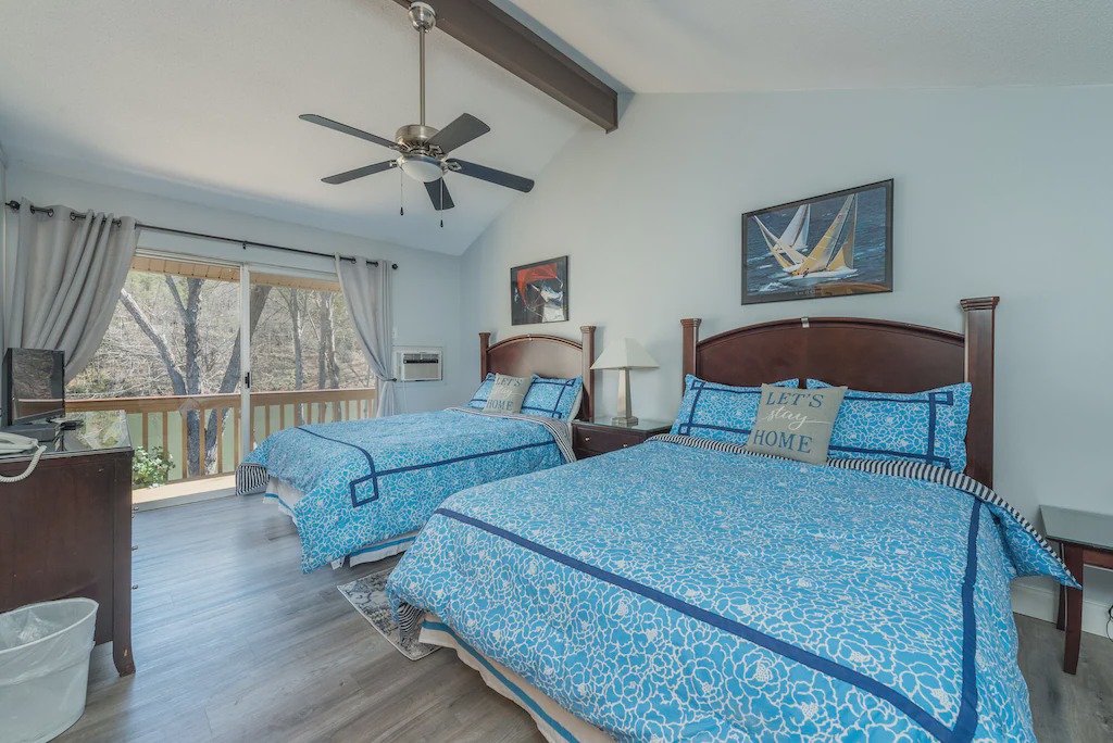 Photo of Bedroom in Lake Lure
