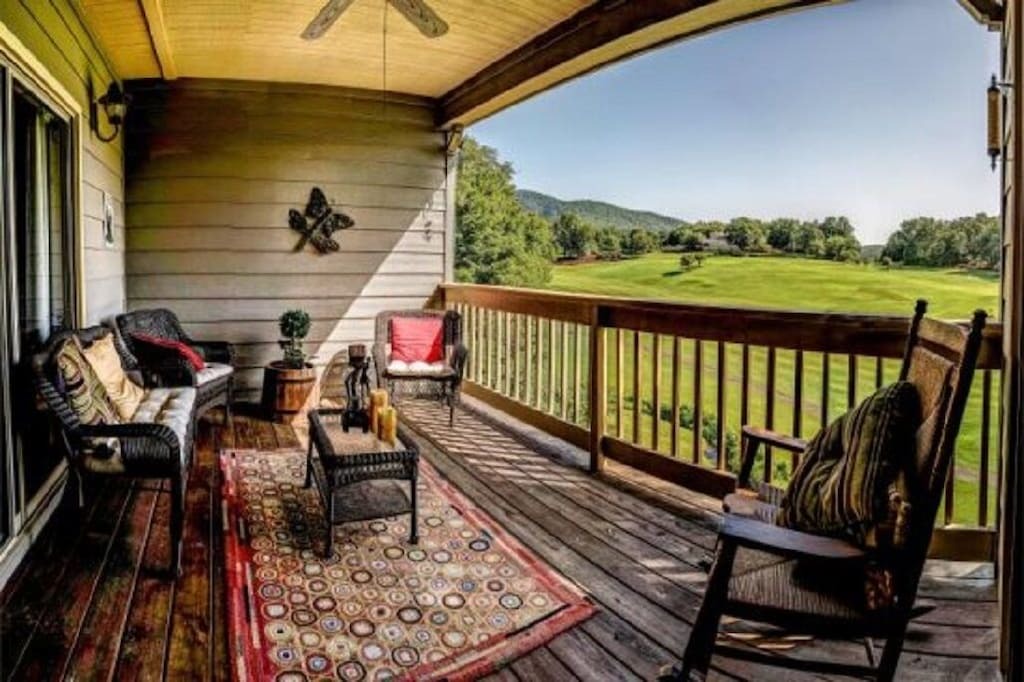 Photo of Patio Balcony in Lake Lure