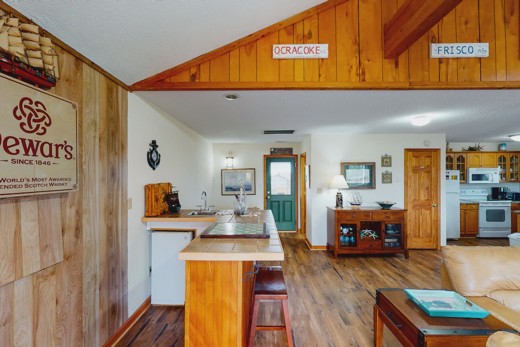 Photo of Livingroom in Avon