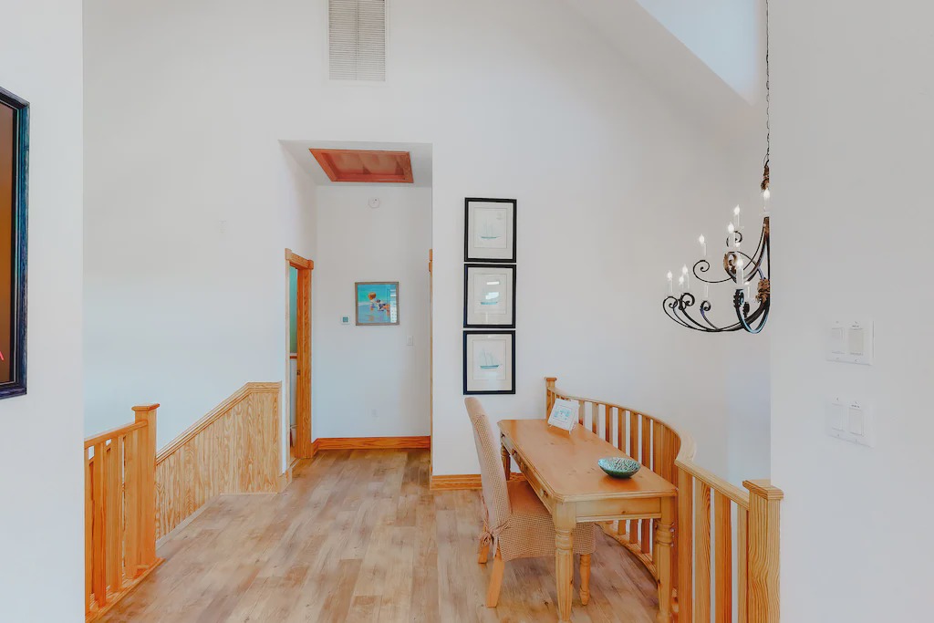 Photo of Livingroom in Pine Island