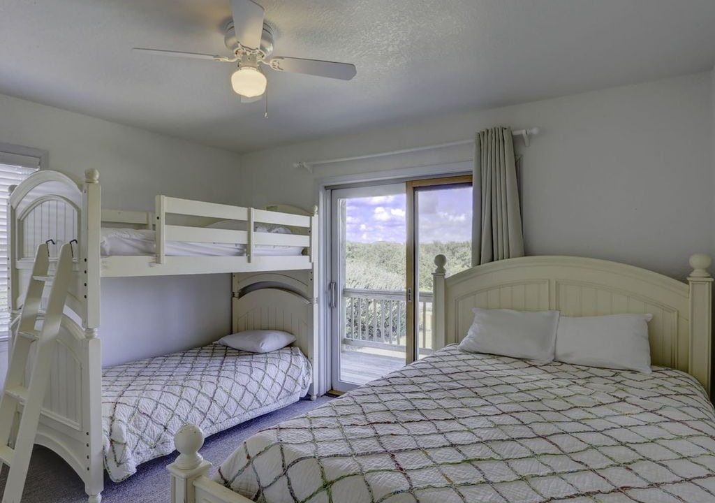 Photo of Bedroom in Southern Shores