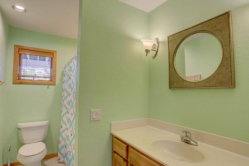 Photo of Bathroom in Ocean Hill