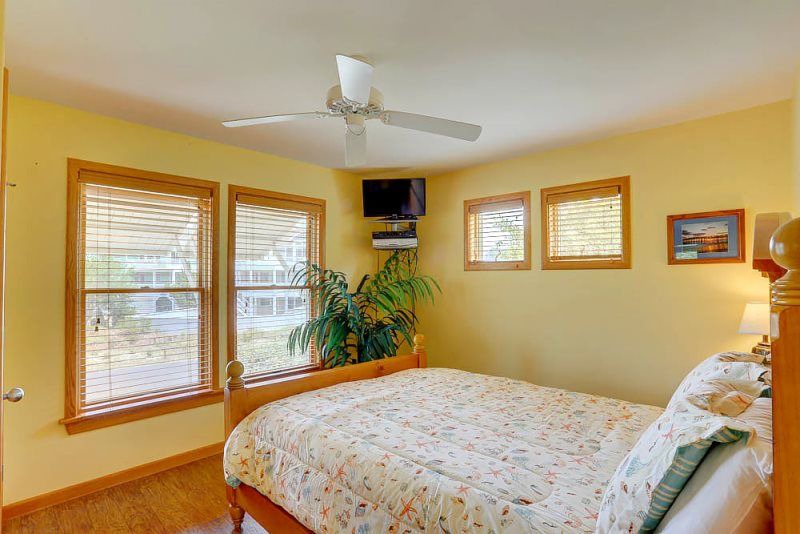 Photo of Bedroom in Ocean Hill