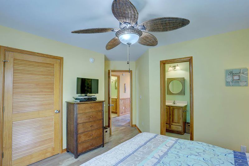 Photo of Bedroom in Ocean Hill