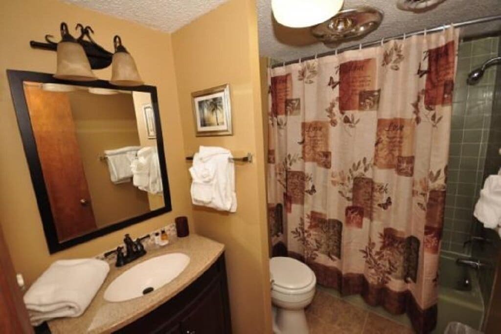Photo of Bathroom in Lake Lure