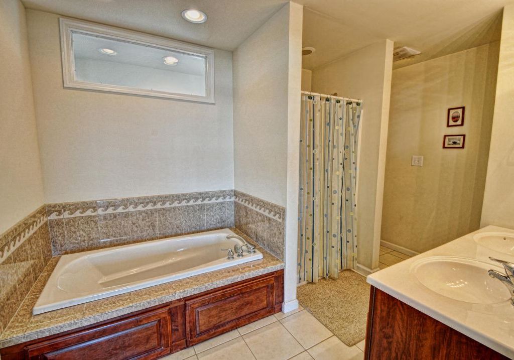 Photo of Bathroom in Village of Stump Sound