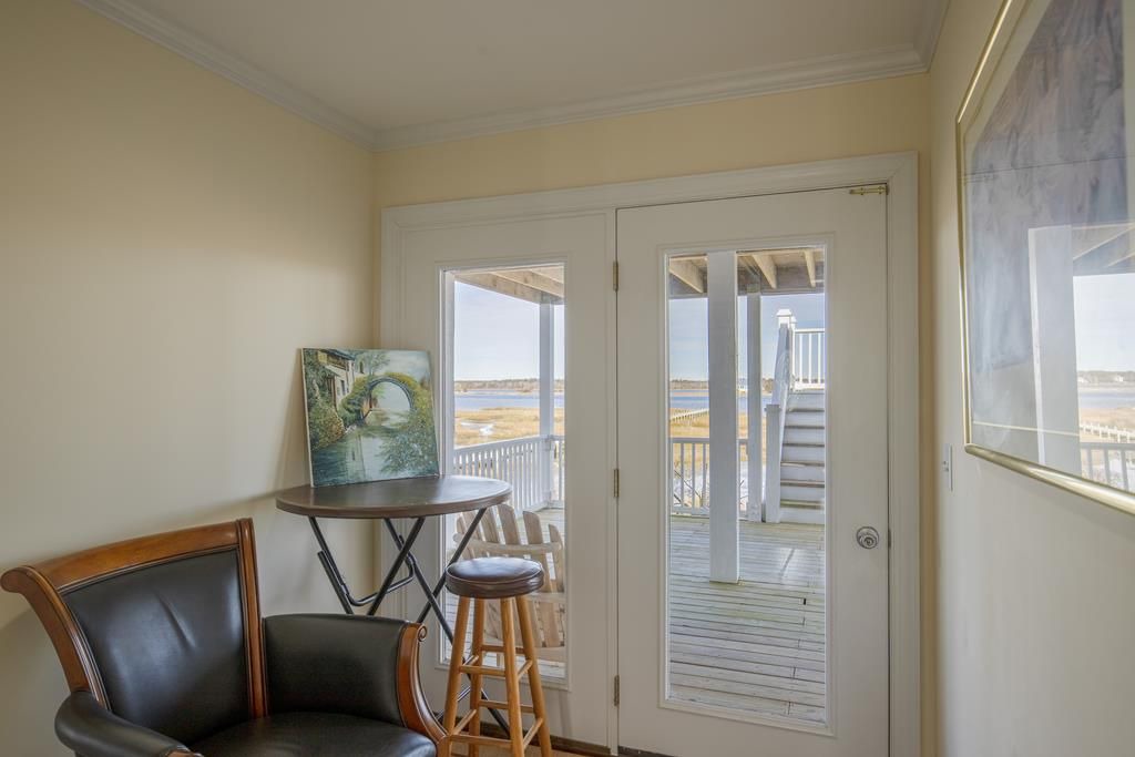 Photo of Others in Cape Island