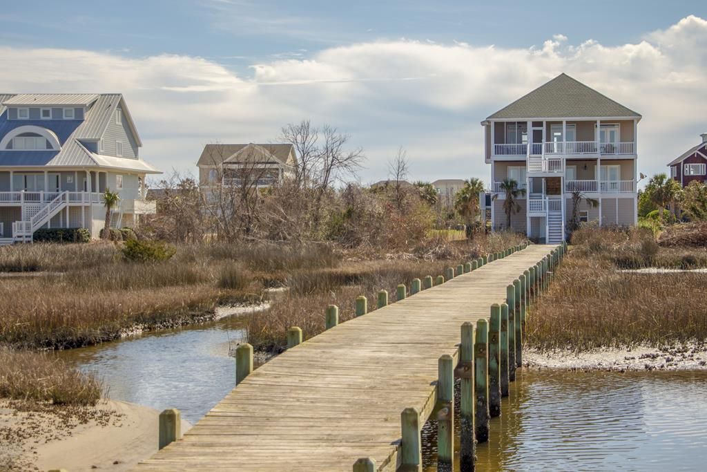 Photo of Buildings in Cape Island