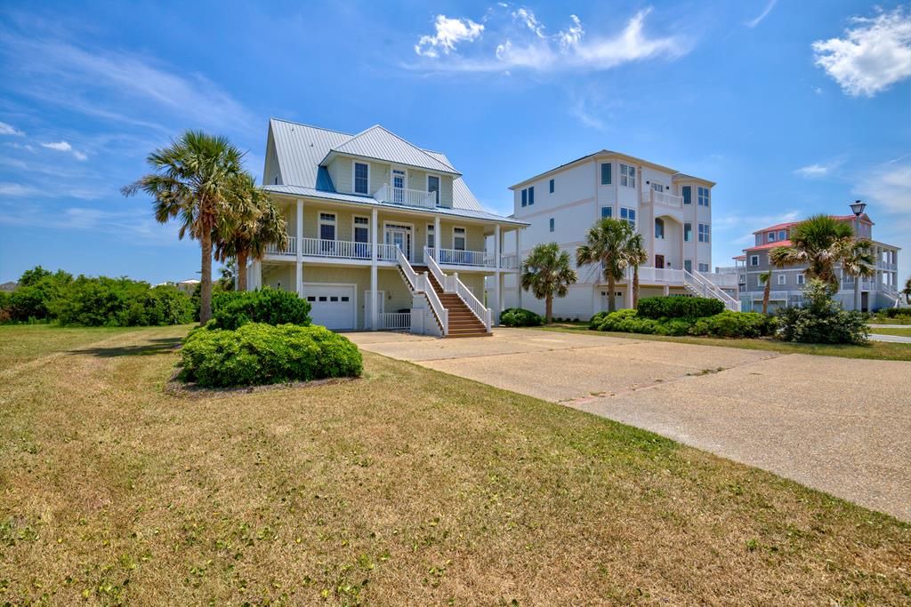 Photo of Buildings in Cape Island