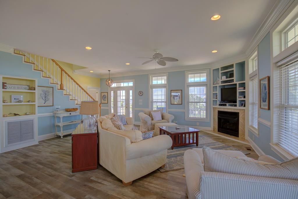 Photo of Livingroom in Cape Island
