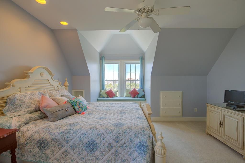 Photo of Bedroom in Cape Island