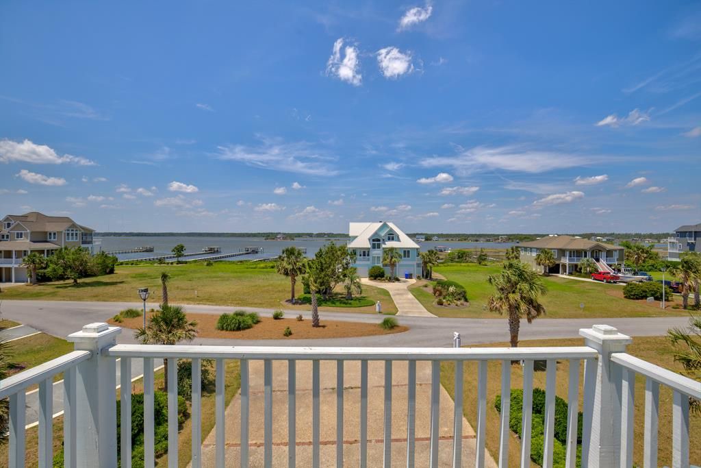 Photo of Patio Balcony in Cape Island