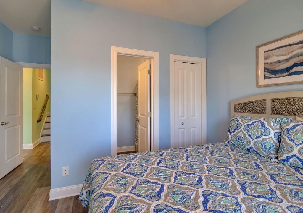 Photo of Bedroom in Village of Stump Sound