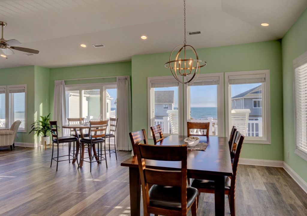 Photo of Livingroom in Village of Stump Sound