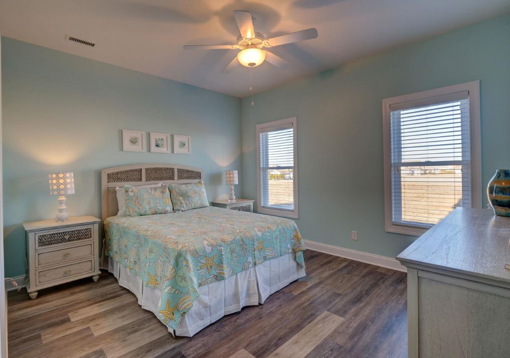 Photo of Bedroom in Village of Stump Sound