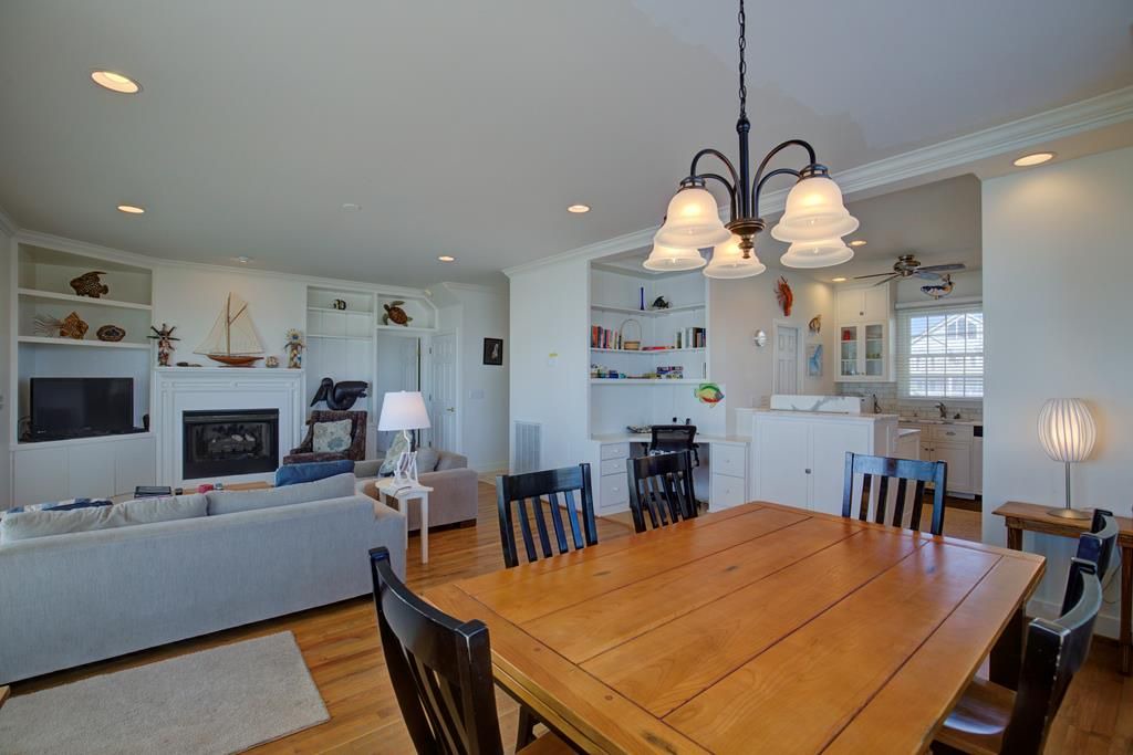 Photo of Livingroom in Village of Stump Sound