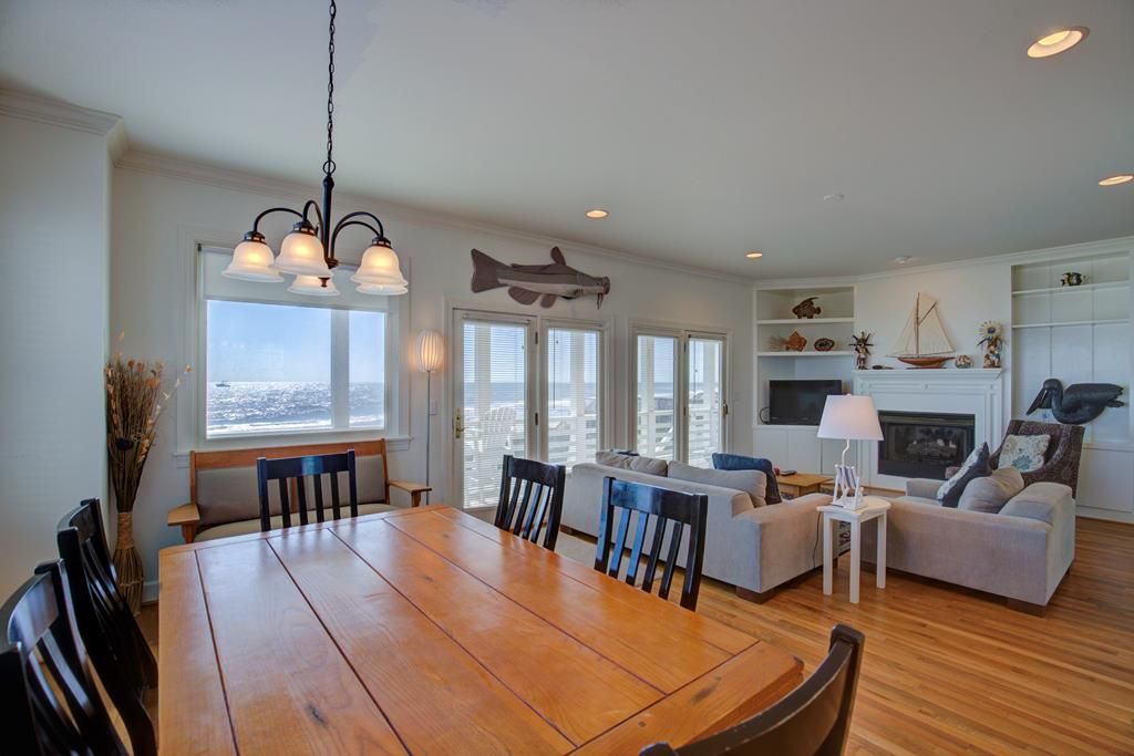 Photo of Livingroom in Village of Stump Sound